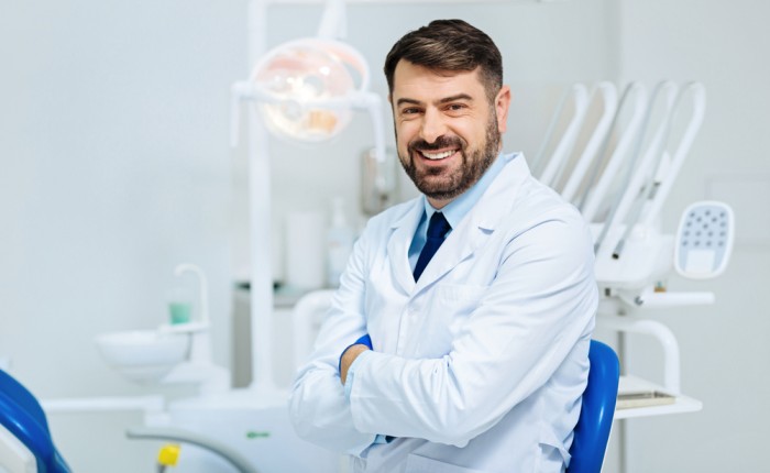 Стоматолог-терапевт в центре Москвы недорого